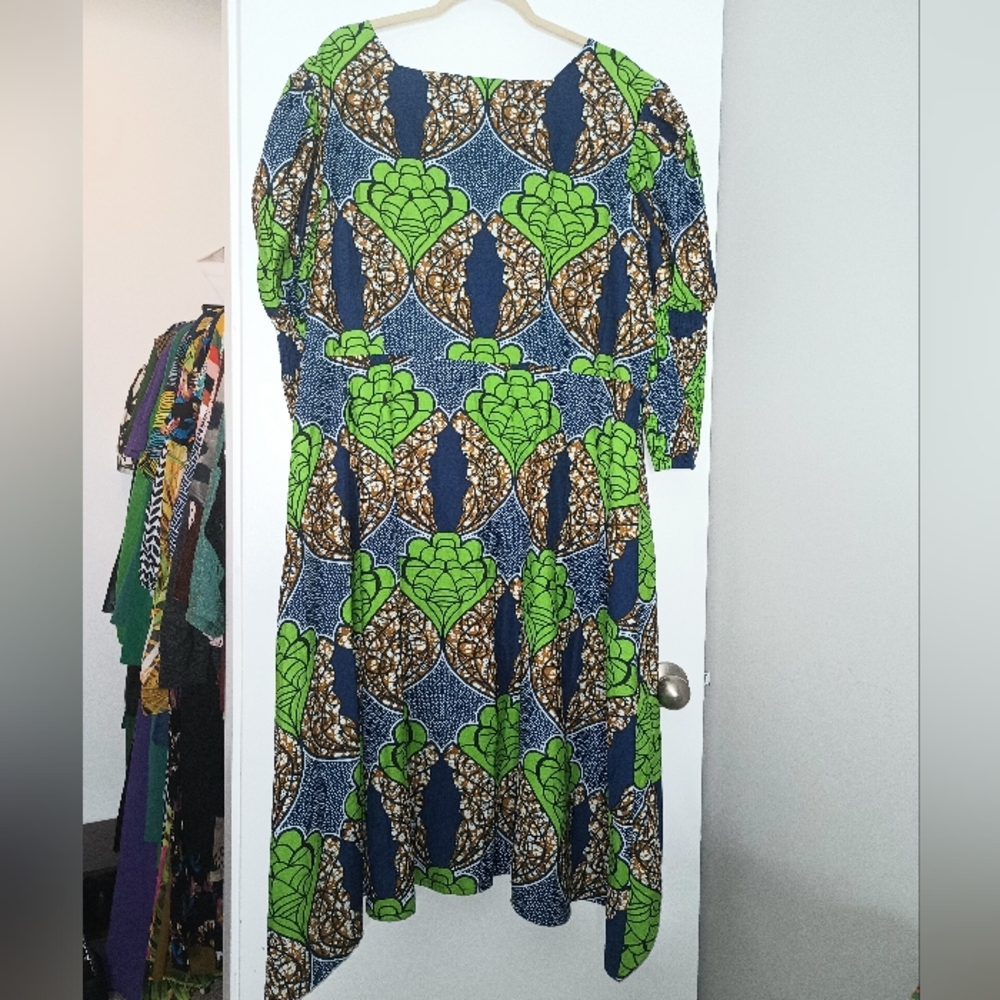 ASHRO Two-Piece Pant Set - Picture 3 of 13